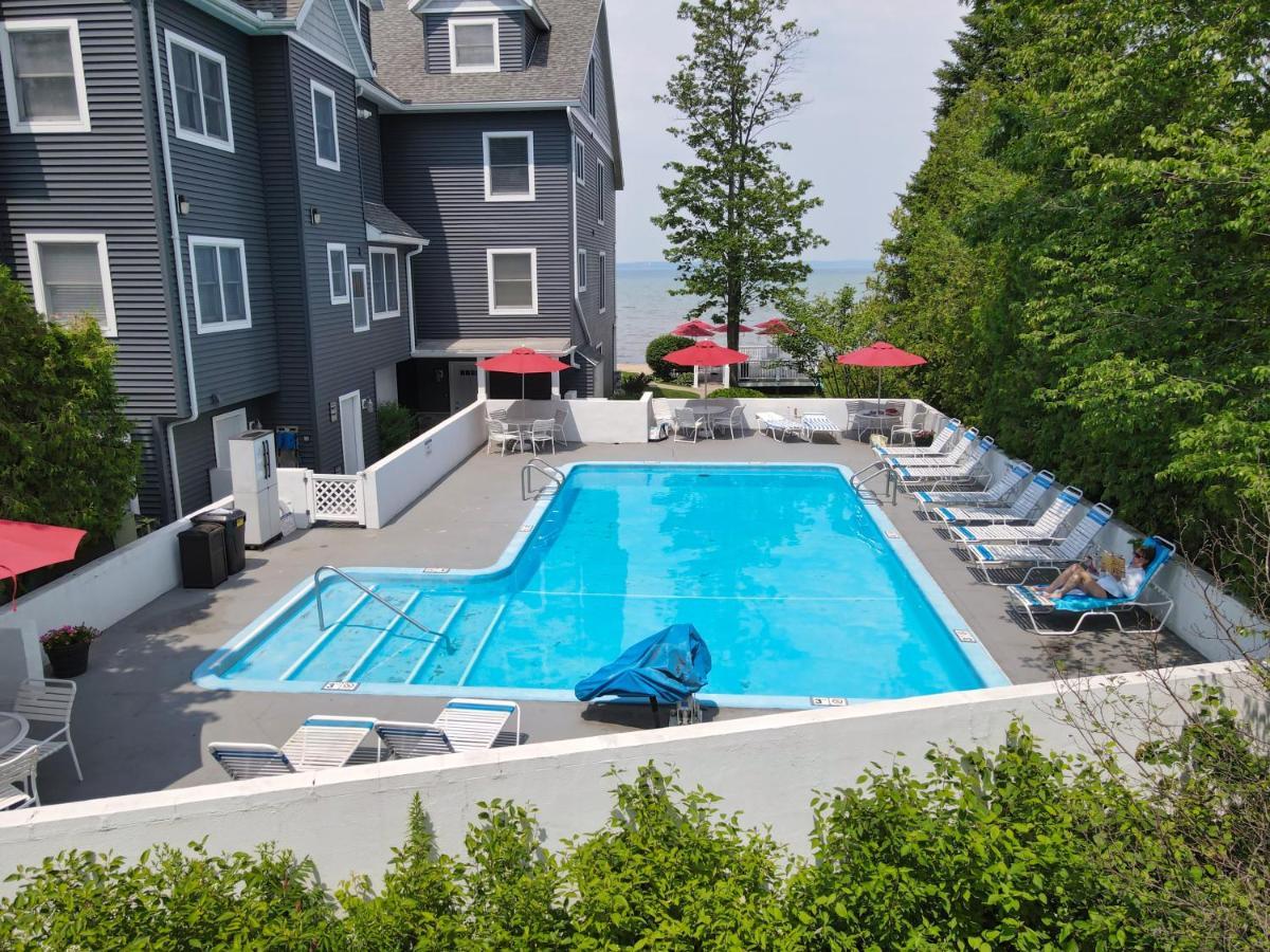 103 North Shore Innトラバーズ・シティ エクステリア 写真