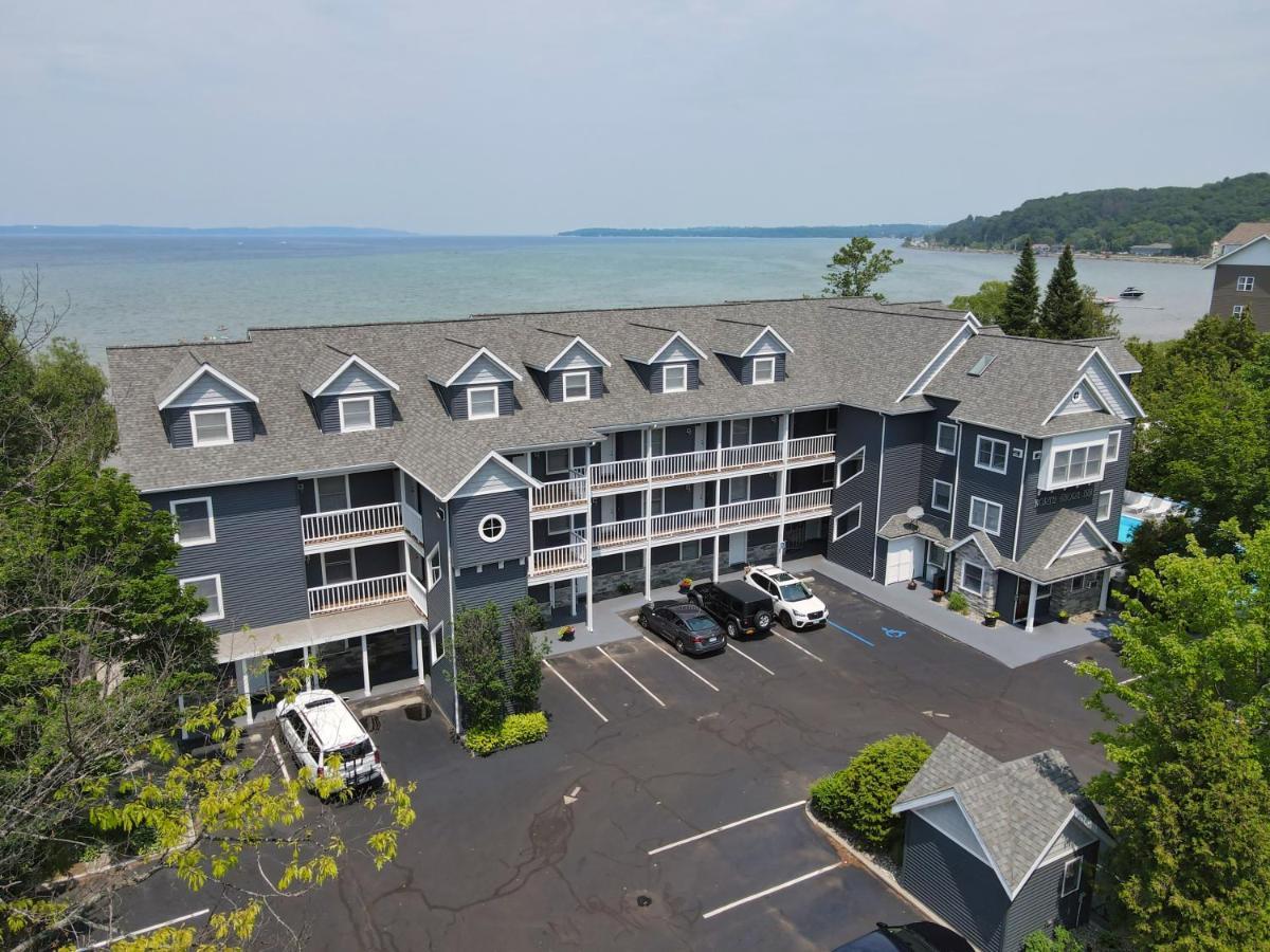 103 North Shore Innトラバーズ・シティ エクステリア 写真